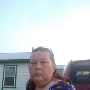 Meet your Posher, Beverly